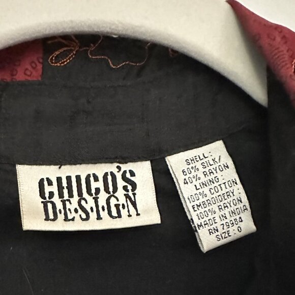 Chico's Red Silk Embroidered Long Sleeve Jacket Size 0 - Picture 4 of 4